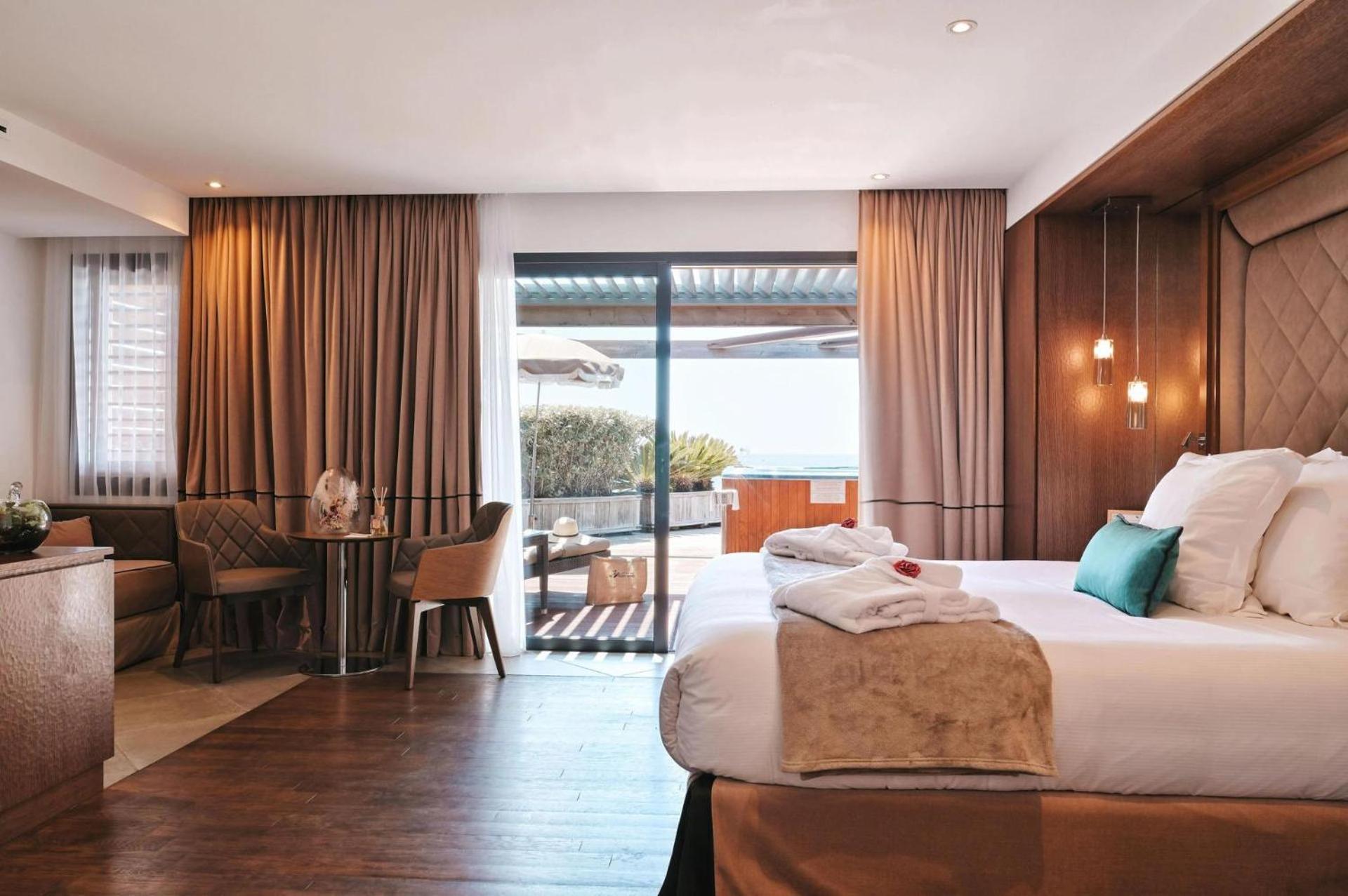 Hotel Le Week End Ajaccio  Exterior photo